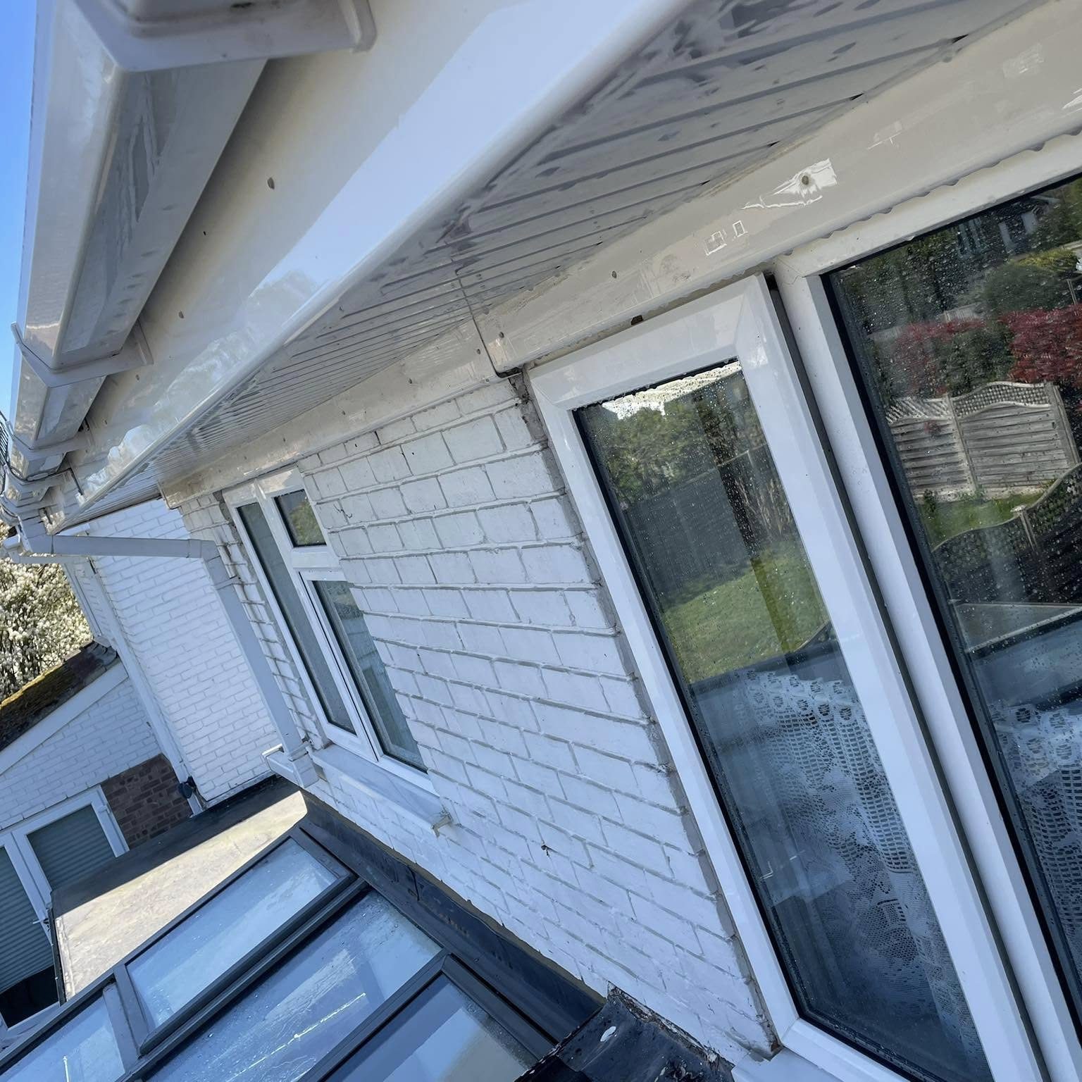 windows & doors cleaning